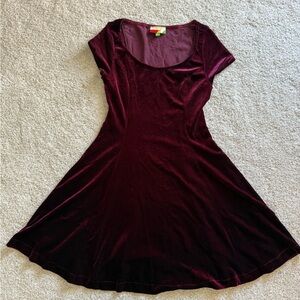 Elegant Velvet Burgundy Dress